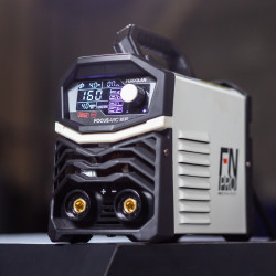 SOLDADORA PROFESIONAL FOCUSARC 161 MMA PULSADA FN PRO - FERROLAN